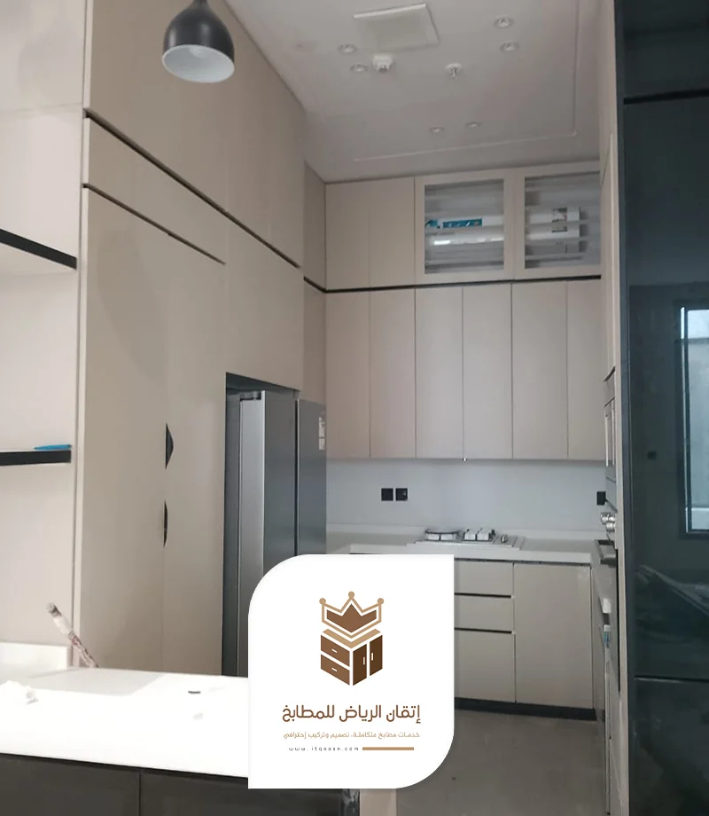 تصميم مطبخ 4*6