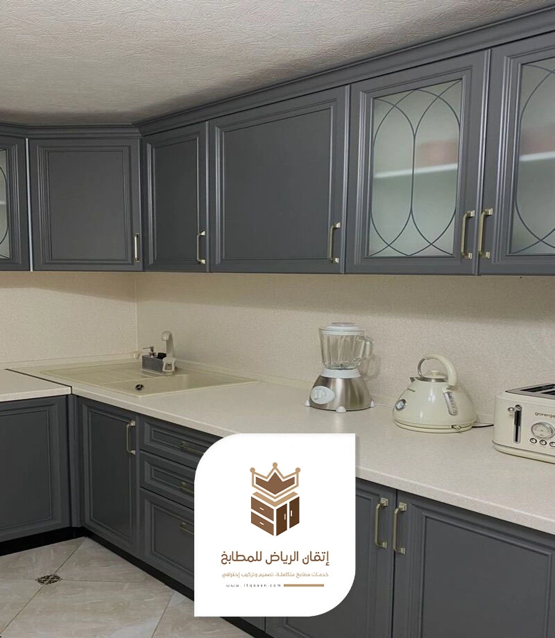 تغيير لون دواليب المطبخ الرياض